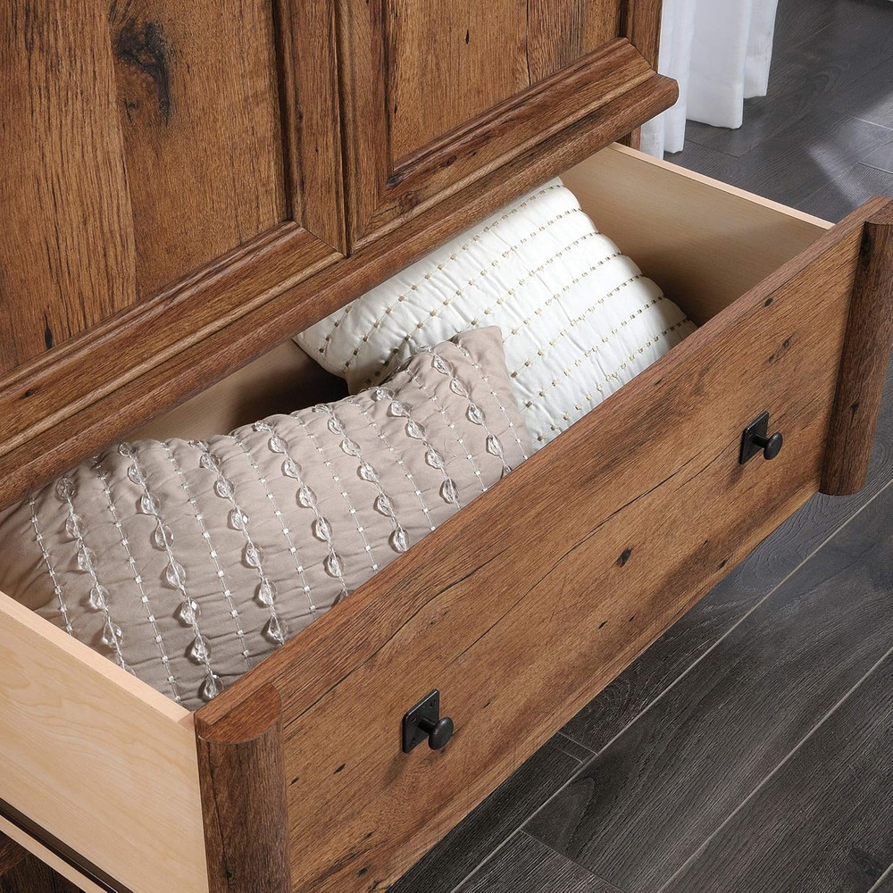 Vintage Oak Palladia Armoire - Elegant Storage Solution