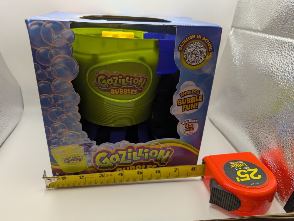 Gazillion Bubbles Tornado Machine Kids Bubble Maker Toy NEW