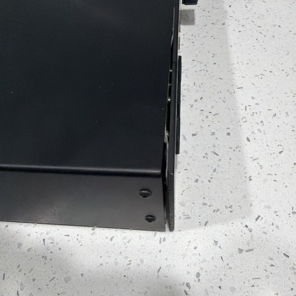 BBE BARCUS-BERRY MODEL 2002R SIGNAL PROCESSOR SONIC MAXIMIZER