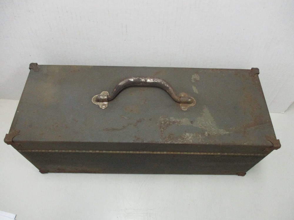 Vintage S-K Tools 19" x 7-1/4" x 7" Metal Tool Box w/Insert