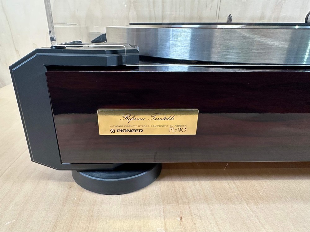 Pioneer Reference Turntable PL-90