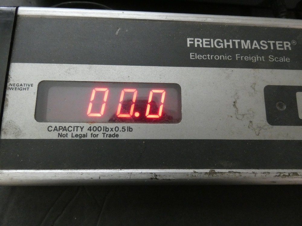 SUNBEAM FREIGHTMASTER ELECTRONIC SHIPPING SCALE 400LB CAPACITY
