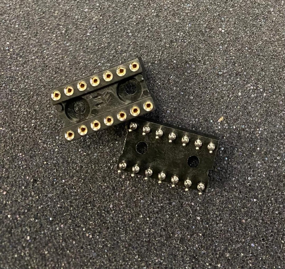 MILL-MAX M83734/3-032 IC Socket DIP14 14 Contacts  **NEW** Qty.2