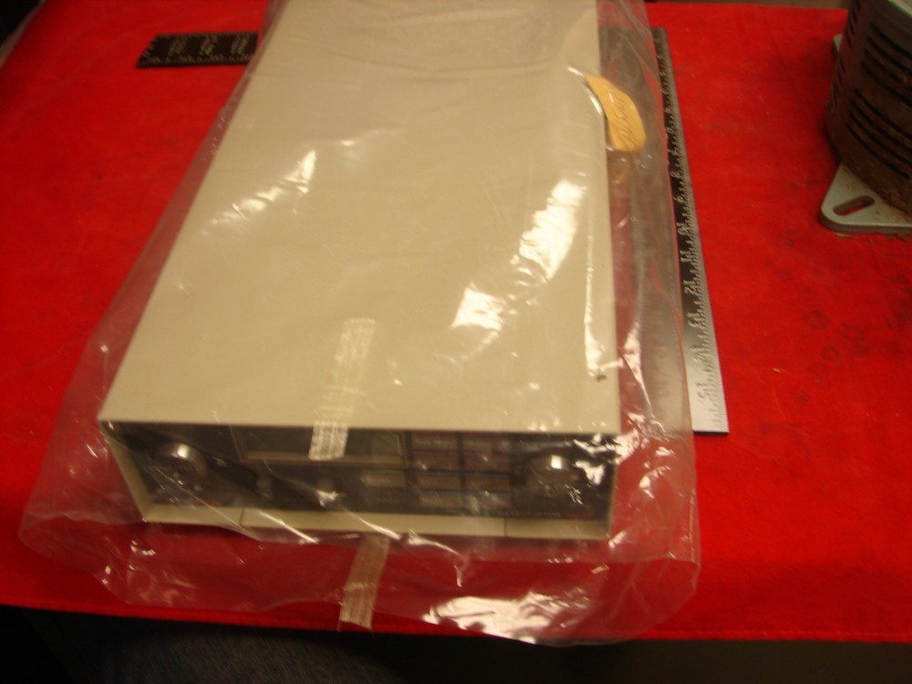 RACAL-MILGO 64-1027C DATACRYPTOR 64HS  ***NNB***