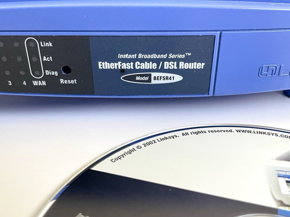 Linksys BEFSR41 EtherFast Cable/DSL Router With 4-Ports