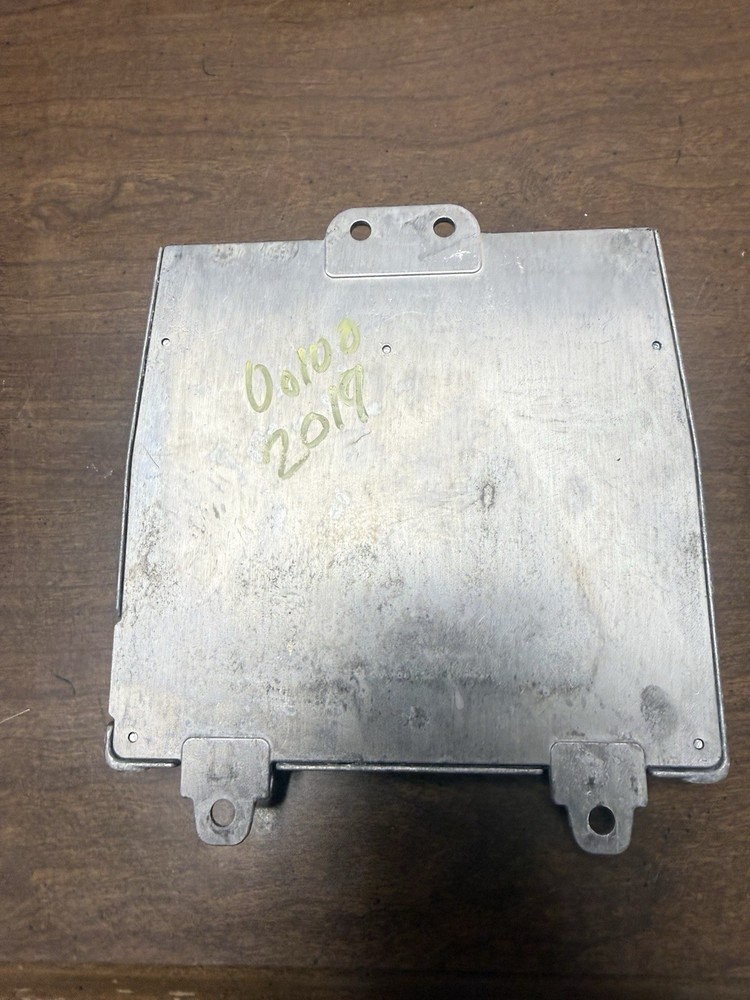 2019 Volvo Telematics Control Module OEM 23359380