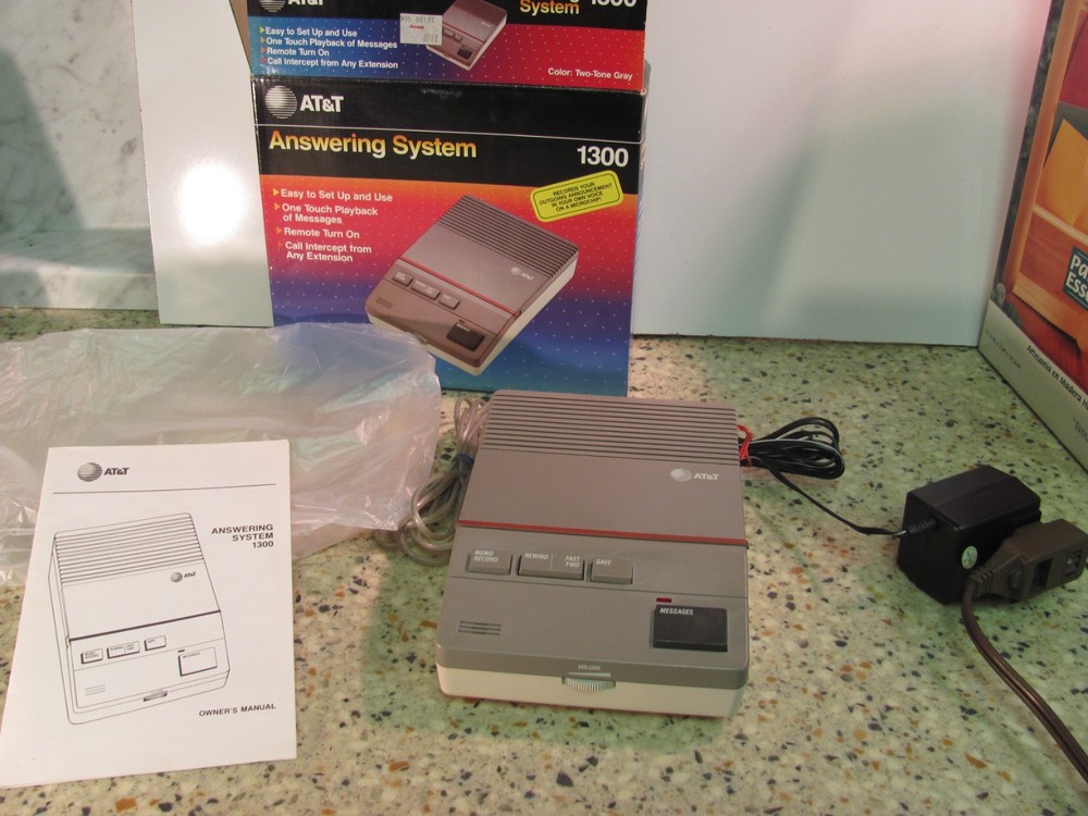 Vintage AT&T Answering System Model 1300