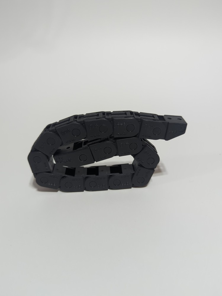 Igus 07.10.018 x 13" E-Chain Section