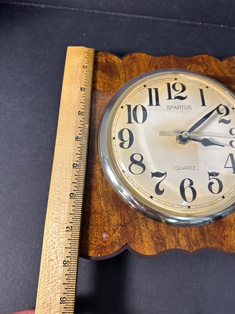 Vintage Mid century Modern Kitchen Spartus Wall Clock