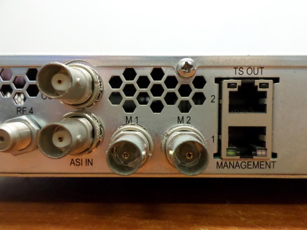 Cisco D9854 Advanced Program Receiver