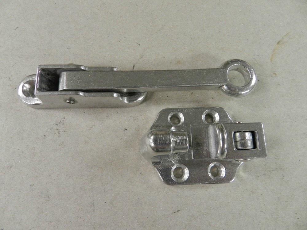 (1)Trailer 4" Camper RV Door Holder Hold Back Hook & Keeper Style ALUMINUM Latch