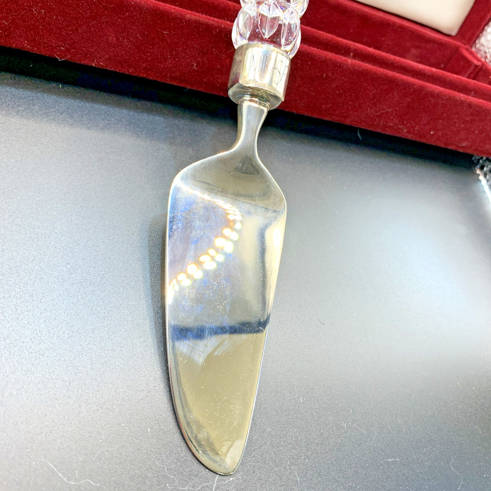 Mikasa 9 1/2" Silver Plate Cake Server W/ Crystal Handle W/Box Wedding Pie