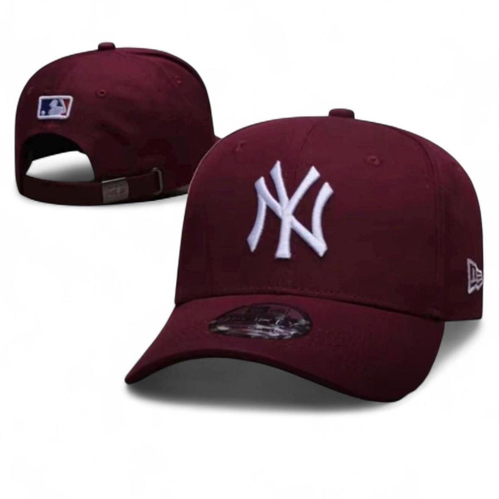 Burgundy New York Yankees adjustable strap cap