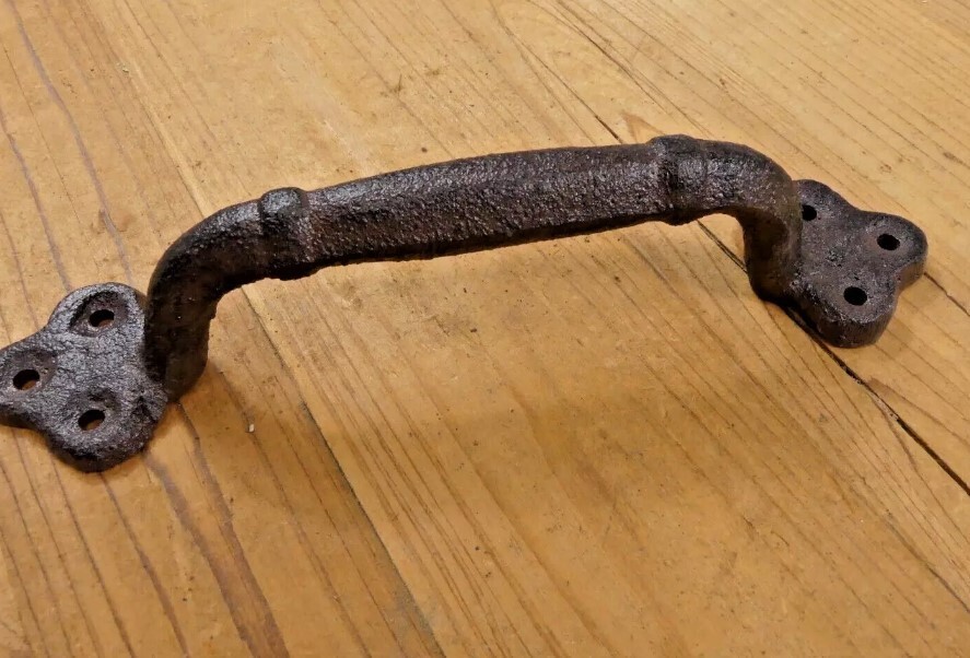 2 Rustic Cast Iron Antique Style Restore Barn Handles Gate Pull Door Handle