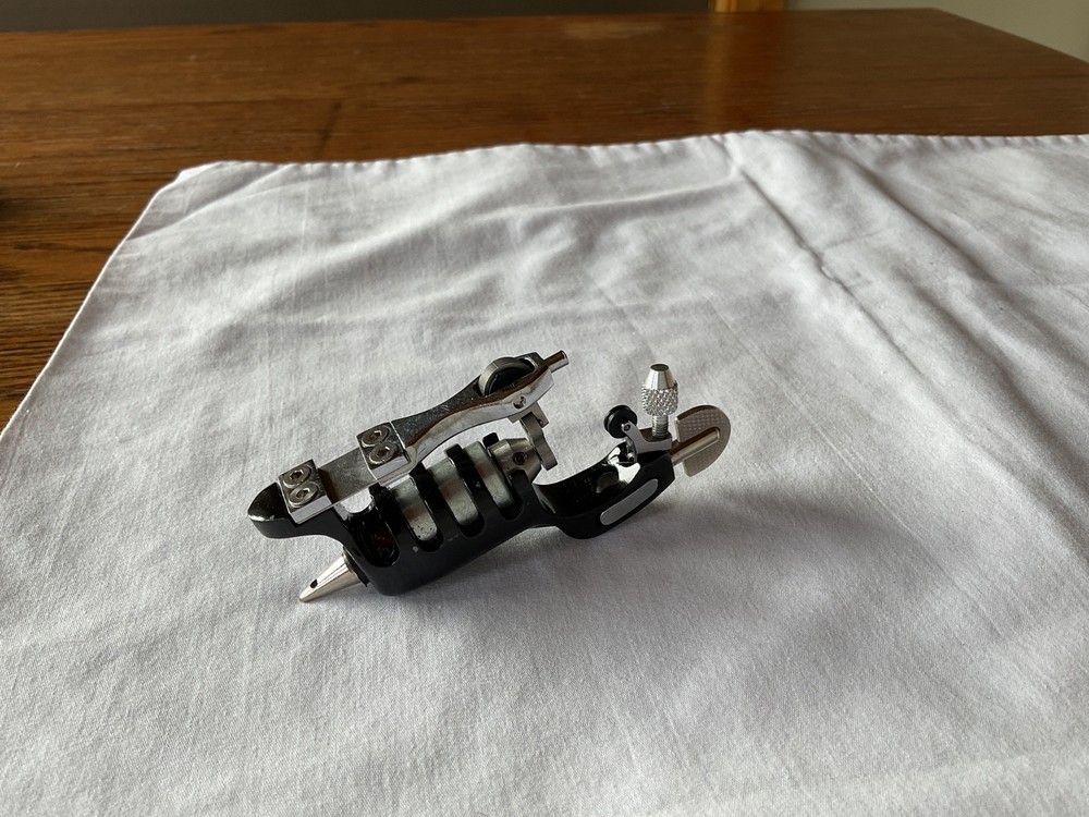 Silver & Black Tattoo Machine