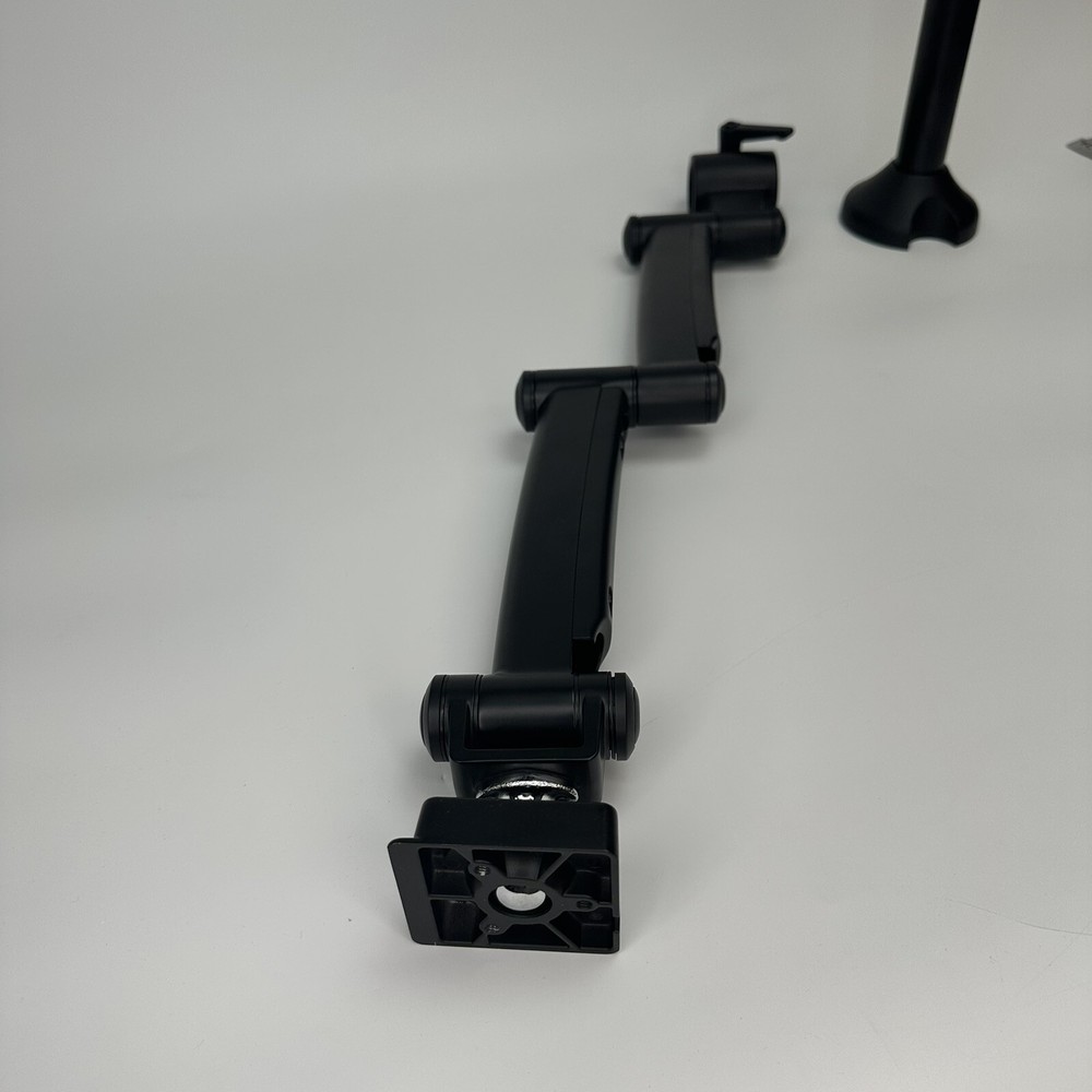Humanscale M7 Adjustable Monitor Arm | Bolt Through Mount
