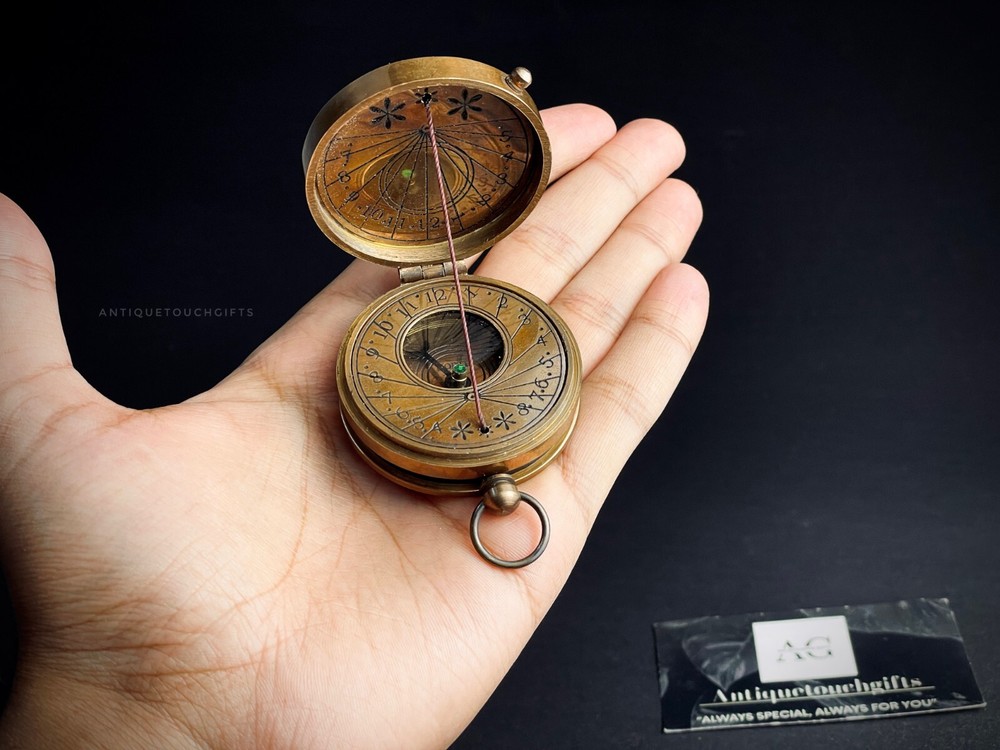 Handmade Antique Thread Brass Compass Nautical with Leather Case Pocket Sundial
