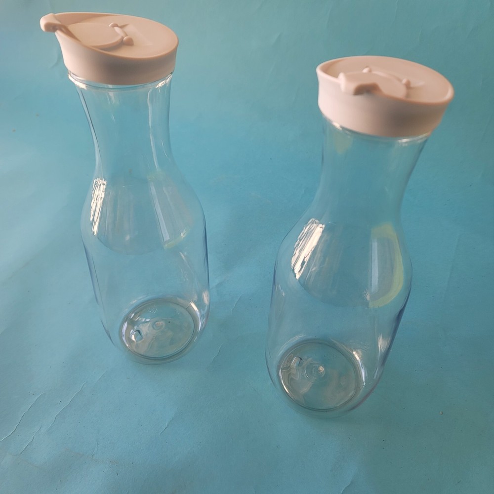 [50 Oz - 2 Pack] Plastic Carafe with Lid, Large Capacity Square Base - Clear ...