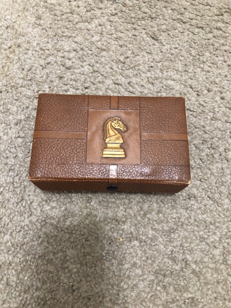 vintage chess set plastic 1945