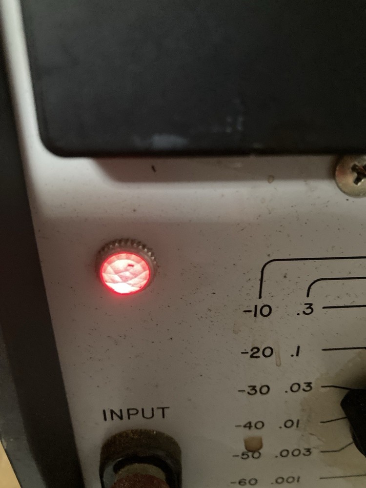 HP Hewlett Packard 400H Vacuum Tube Voltmeter (Powers On - Untested)