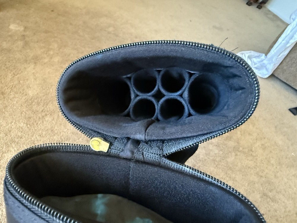 Action Billiard Pool Cue Case Black Excellent Condition All Black