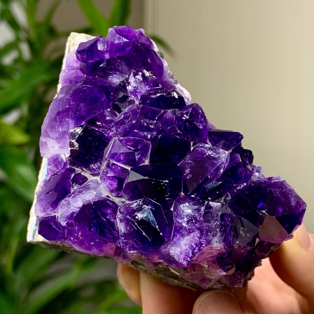 235G Natural Amethyst geode quartz clustercrystal specimen Healing