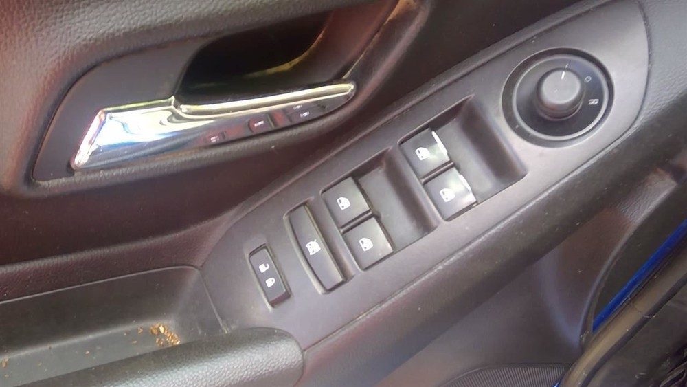 TRAX 2016 Antenna 1250082