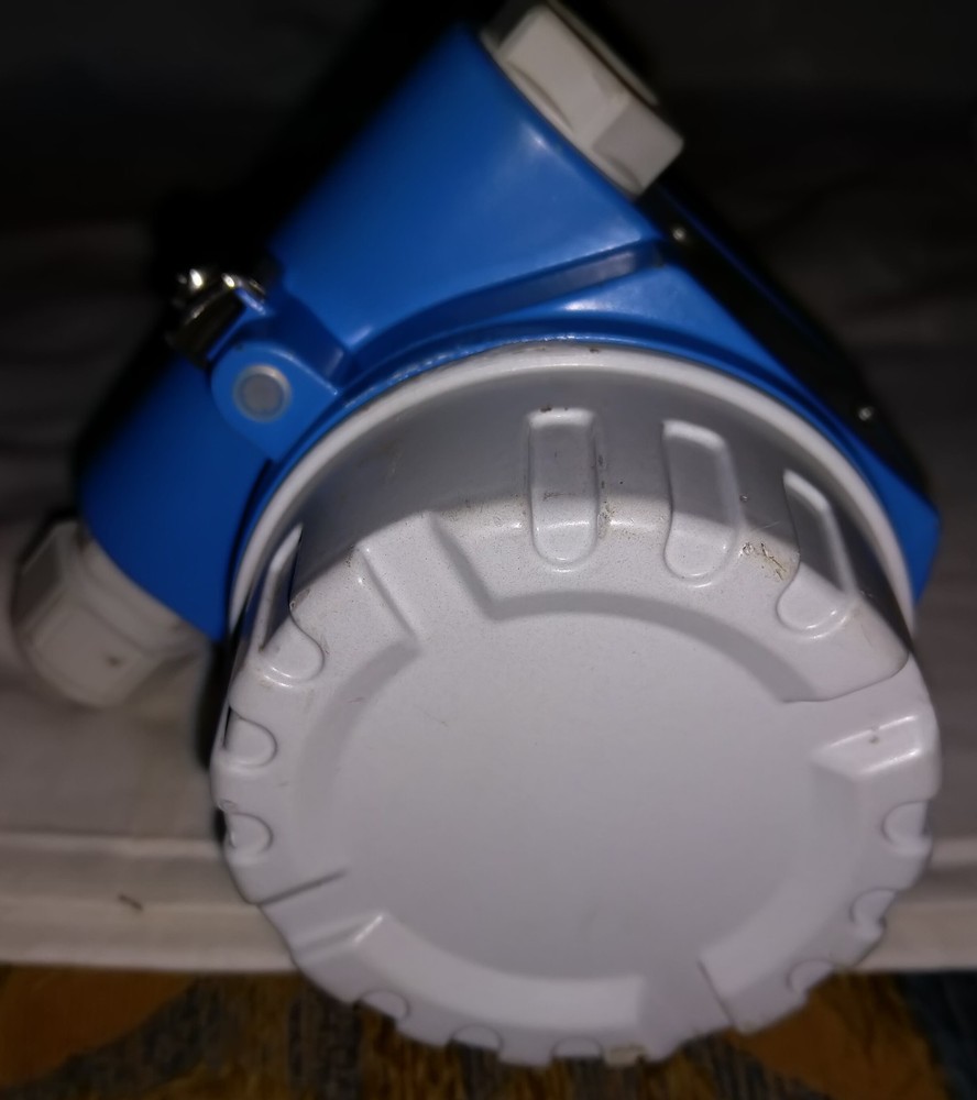 Endress+Hauser Soliphant M Vibronic Point Level Swiitch FTM51-AGG2L4A32AA
