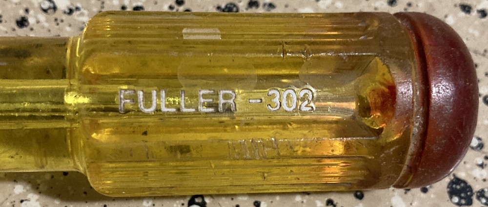 FULLER 302 STRAIGHT FLAT HEAD SCREWDRIVER YELLOW HANDLE HARD PLASTIC