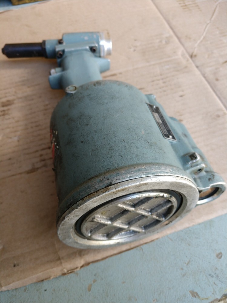 Cherry G743 Riveter rivet pneumatic #2