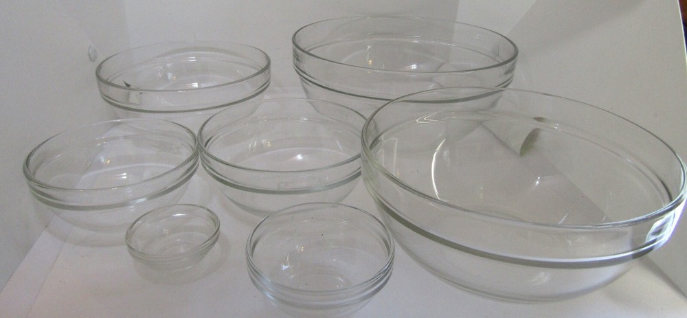7-PIece Clear Glass Nesting Prep Bowls. New Without Box.