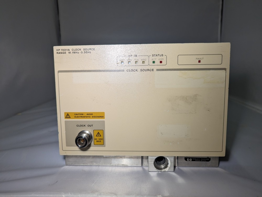 HEWLETT PACKARD 70311A CLOCK SOURCE