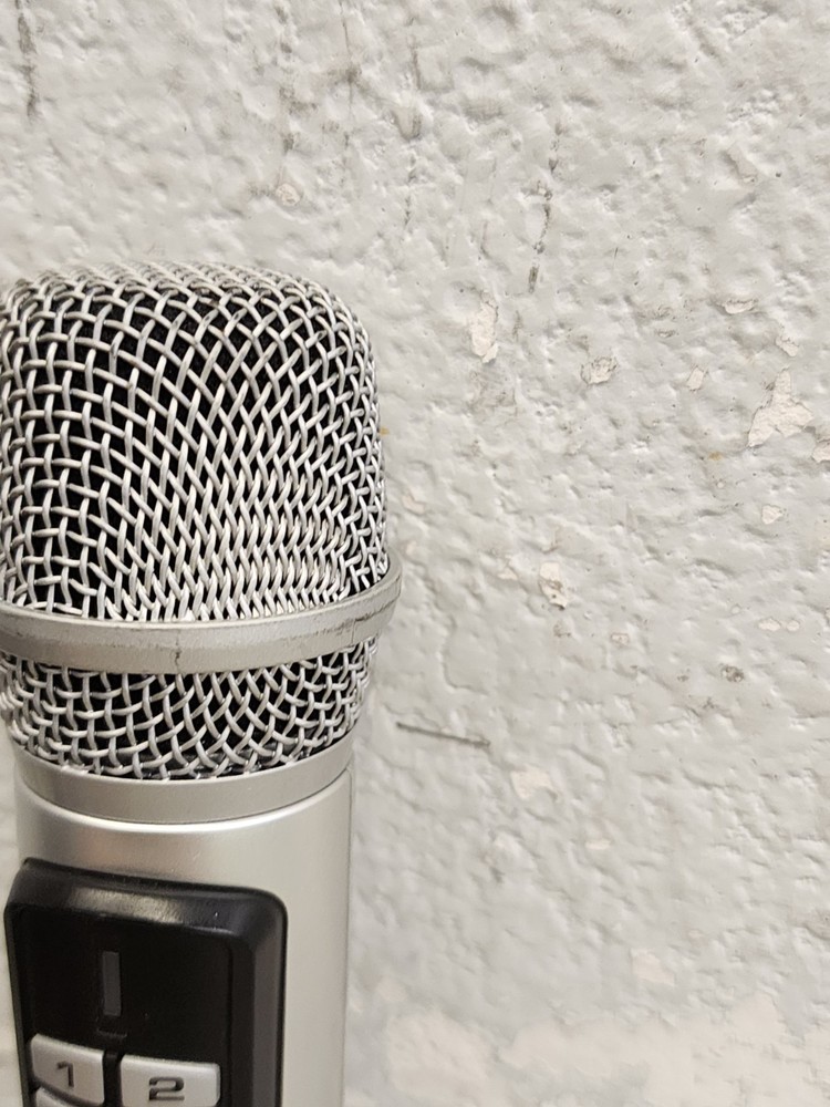 Magic Sing EX190 Wireless Karaoke Microphone only