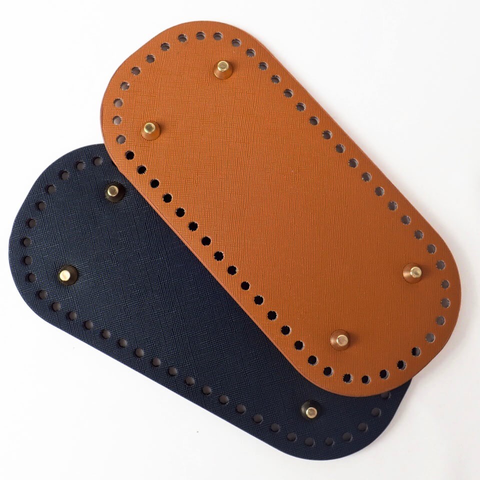 Riveted Oval Base Insert Small (22×10cm) Camel