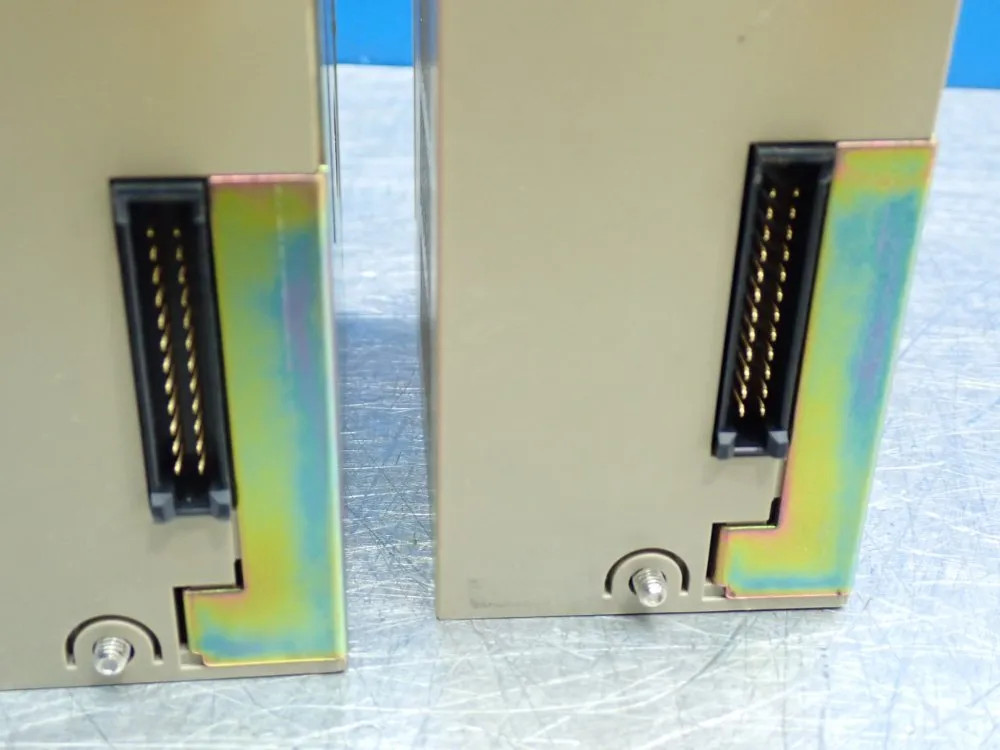 OMRON SYSMAC C200 POWER SUPPLY MODULE, 2PCS C200HW-PA204