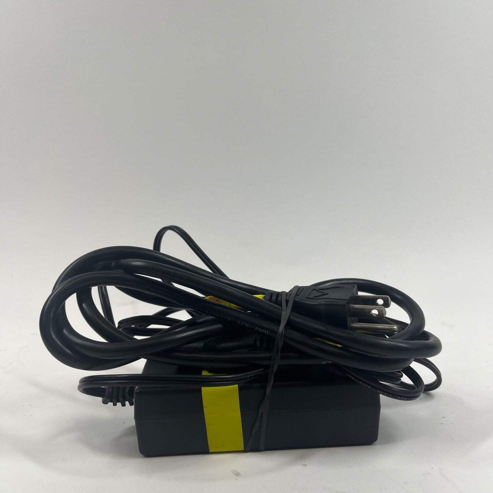 Mackie Control Extender Pro 8-Channel Motorized DJ Controller