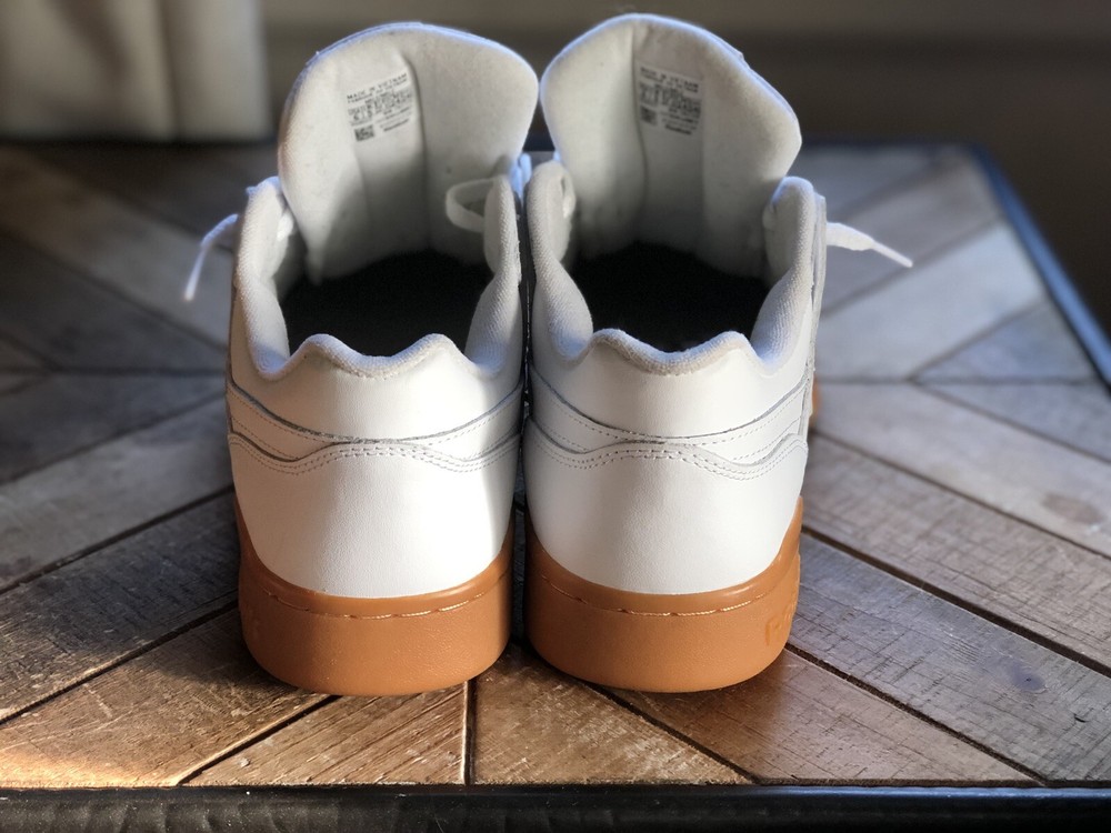 Reebok Classics Men Size 6