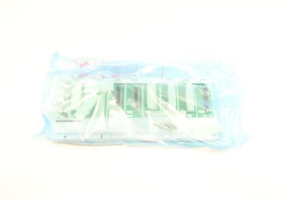 Mitsubishi Q35B-E 6-slot Base Unit