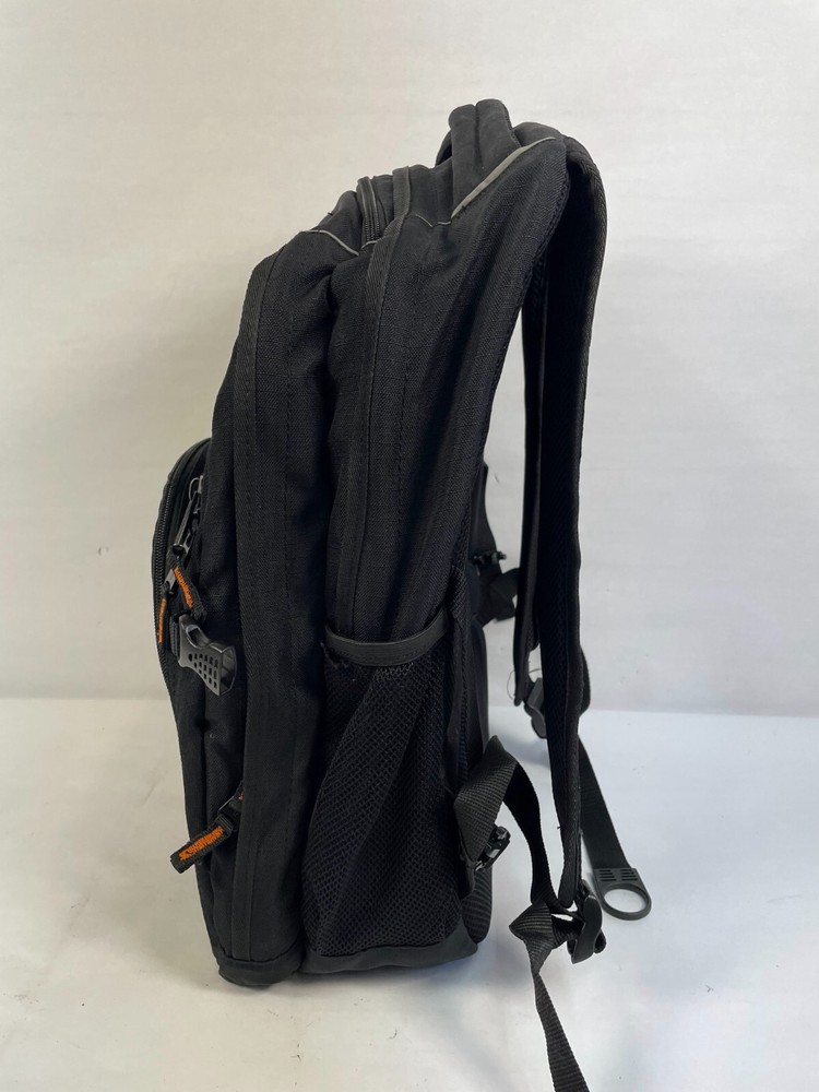 Amazon Basics Men's Black Backpack Laptop Bag