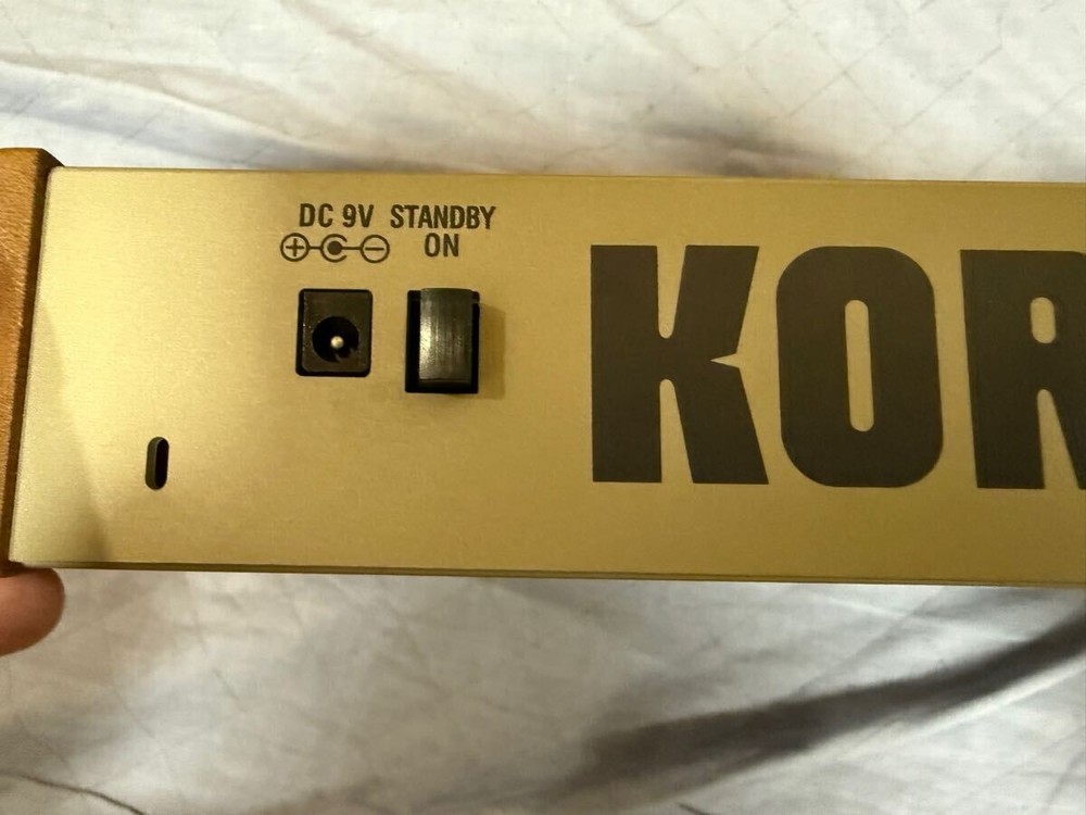 Korg MicroKorg Corg Synthesizer Vocoder Body Only Used