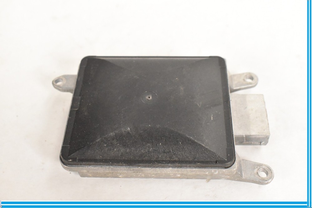 11 - 17 For Porsche Cayenne 958 Front Side Blind Spot Sensor Control Module