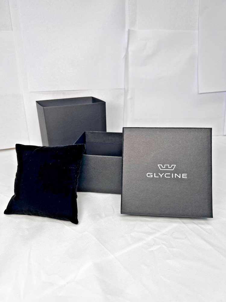 Glycine Watch box- NEW w/ Pillow