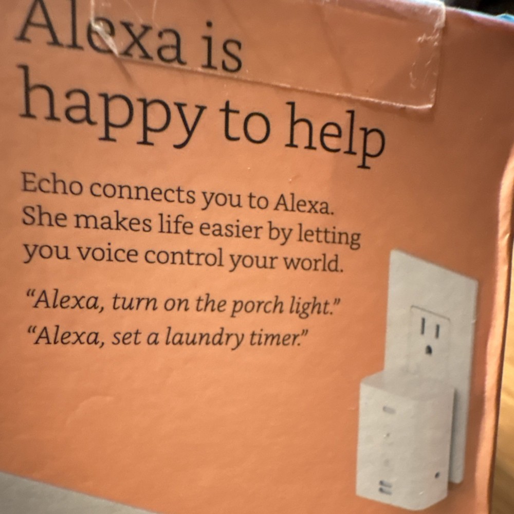 Amazon Echo Flex Plug-in Smart Speaker Alexa Voice Search White