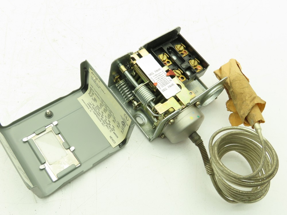 Johnson Controls A72AA-2 Temperature Control 15-55F Close High Opens Low