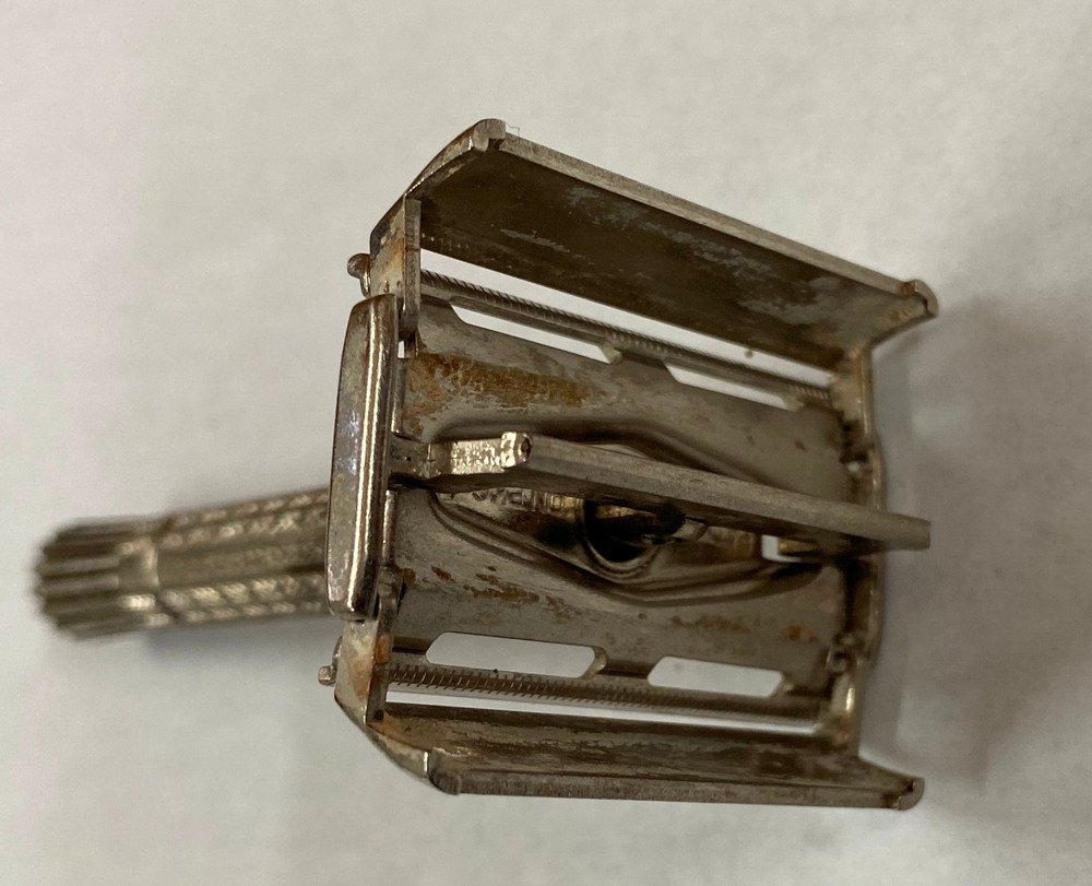 Great Vintage SAFETY RAZOR