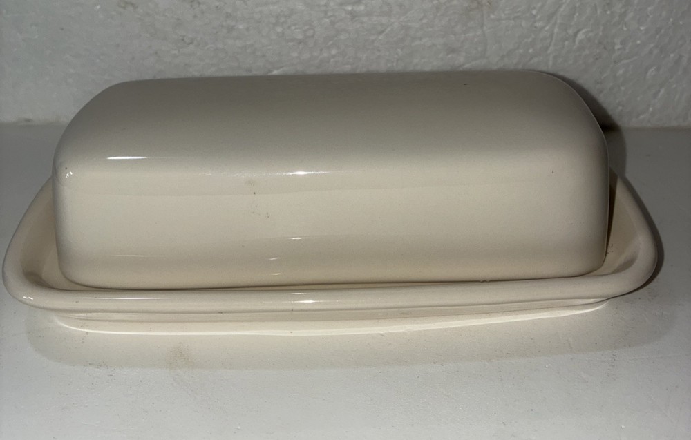 Corelle Coordinates Stoneware Butter Dish with Cover Solid White