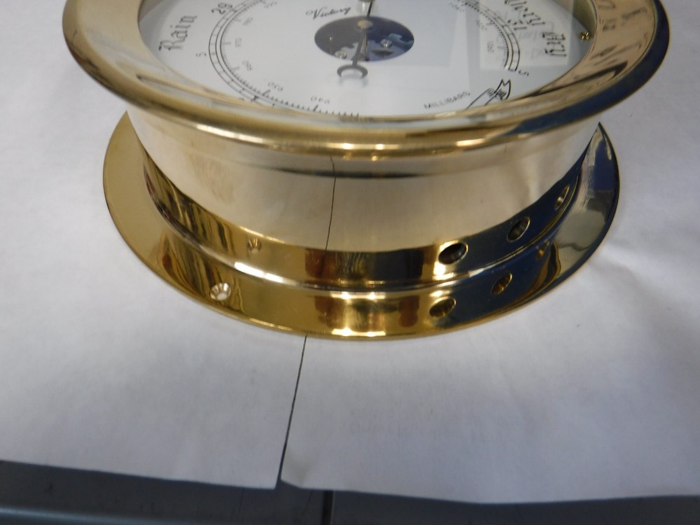 CLASSIC, PLAIN BEZEL 6" FACE, BAROMETER , CAST BRASS PORTHOLE CASE.