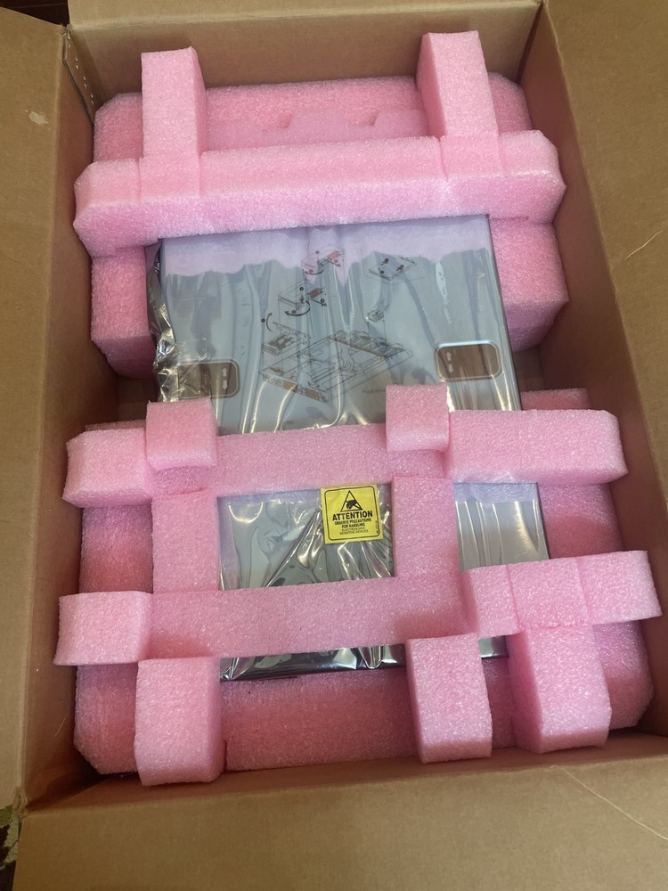 Pure Storage 83-0169-00 Flash Array X20 R2 controller. 192gb memory. procs.