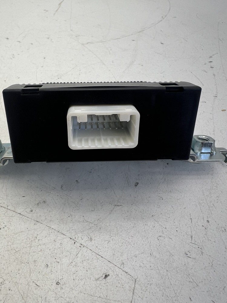 2017-2020 Nissan Rogue 2.5L Torque Split Control Module OEM.
