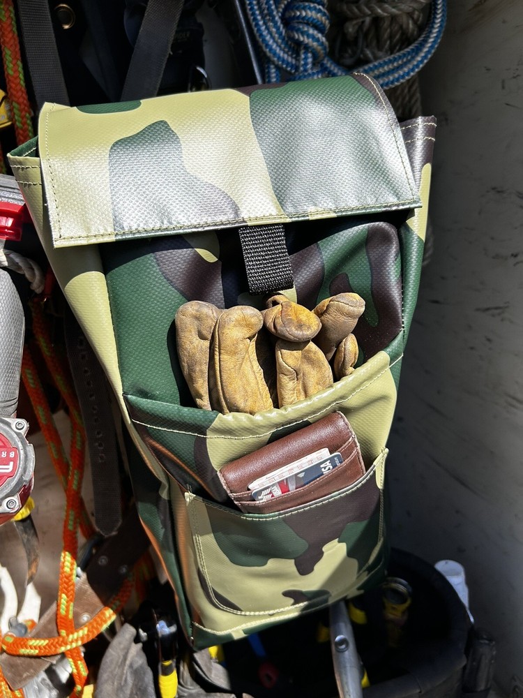 Primary Glove Bag Camo